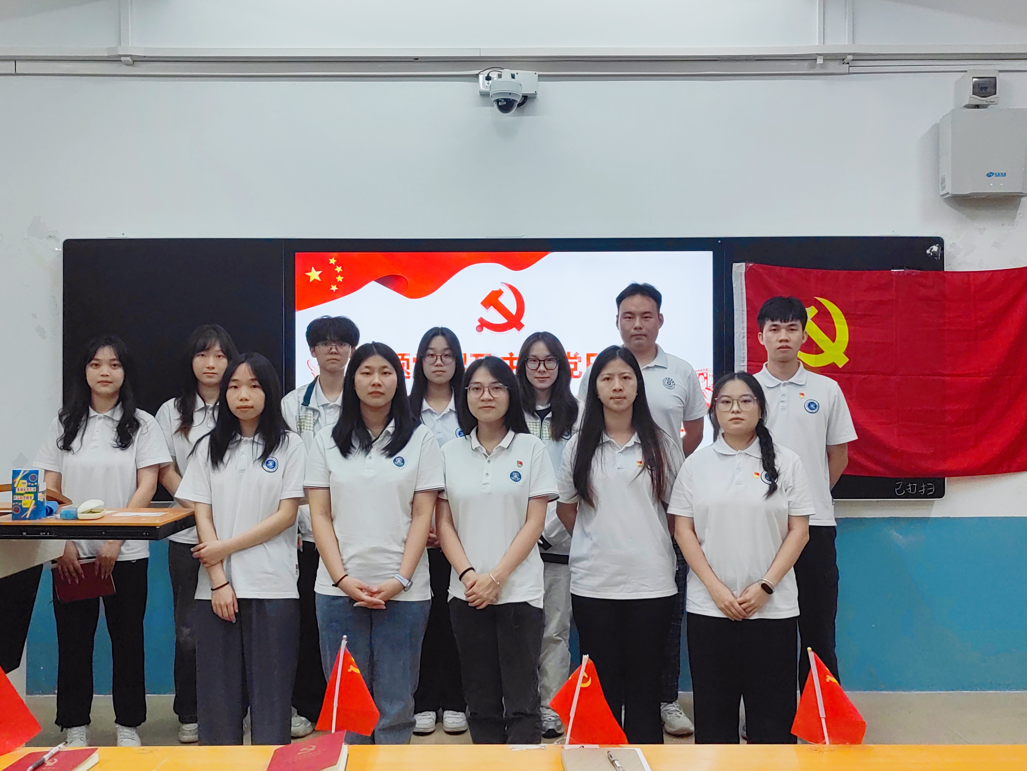 5合影留念.jpg