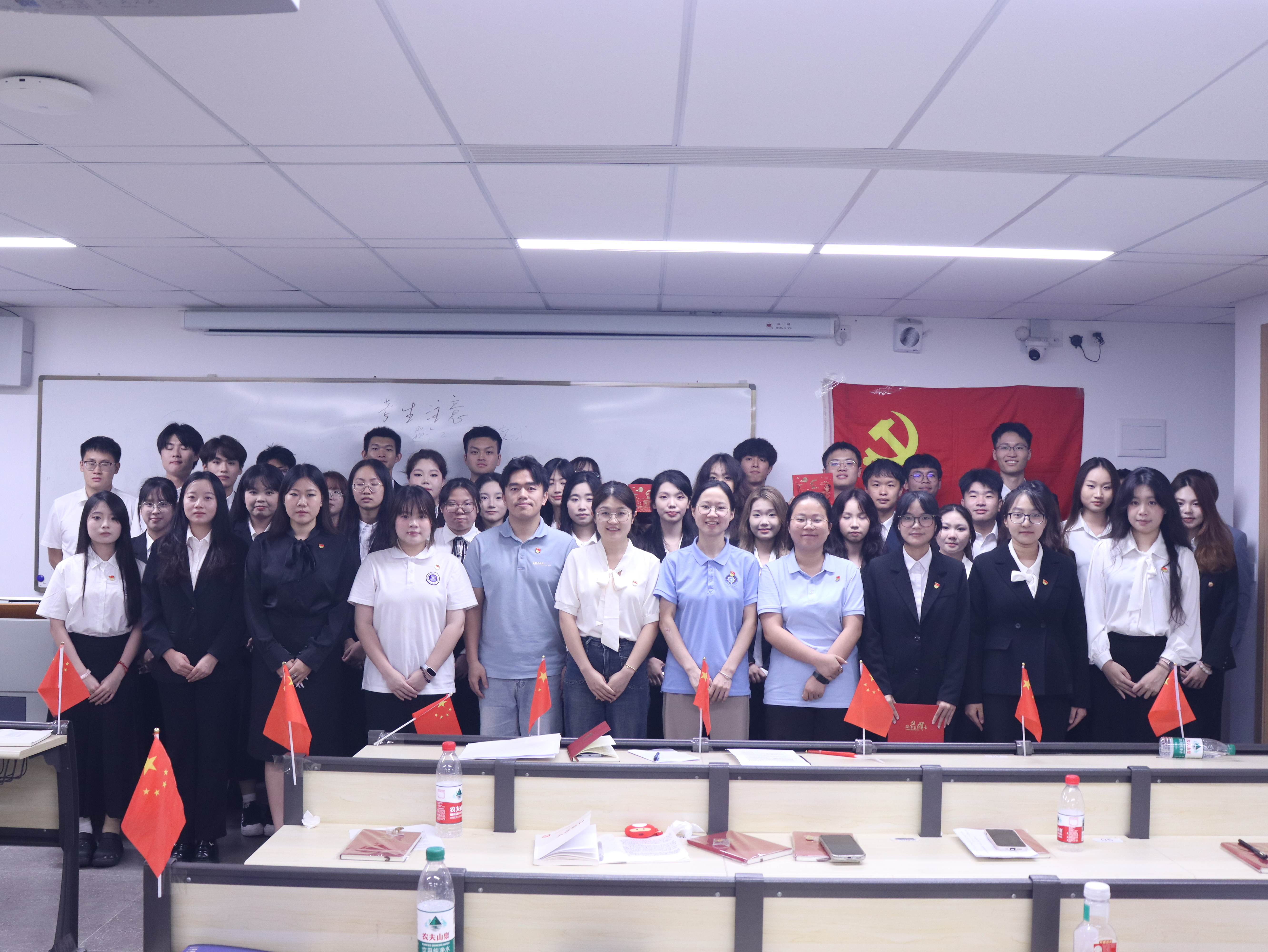 大合照2.JPG