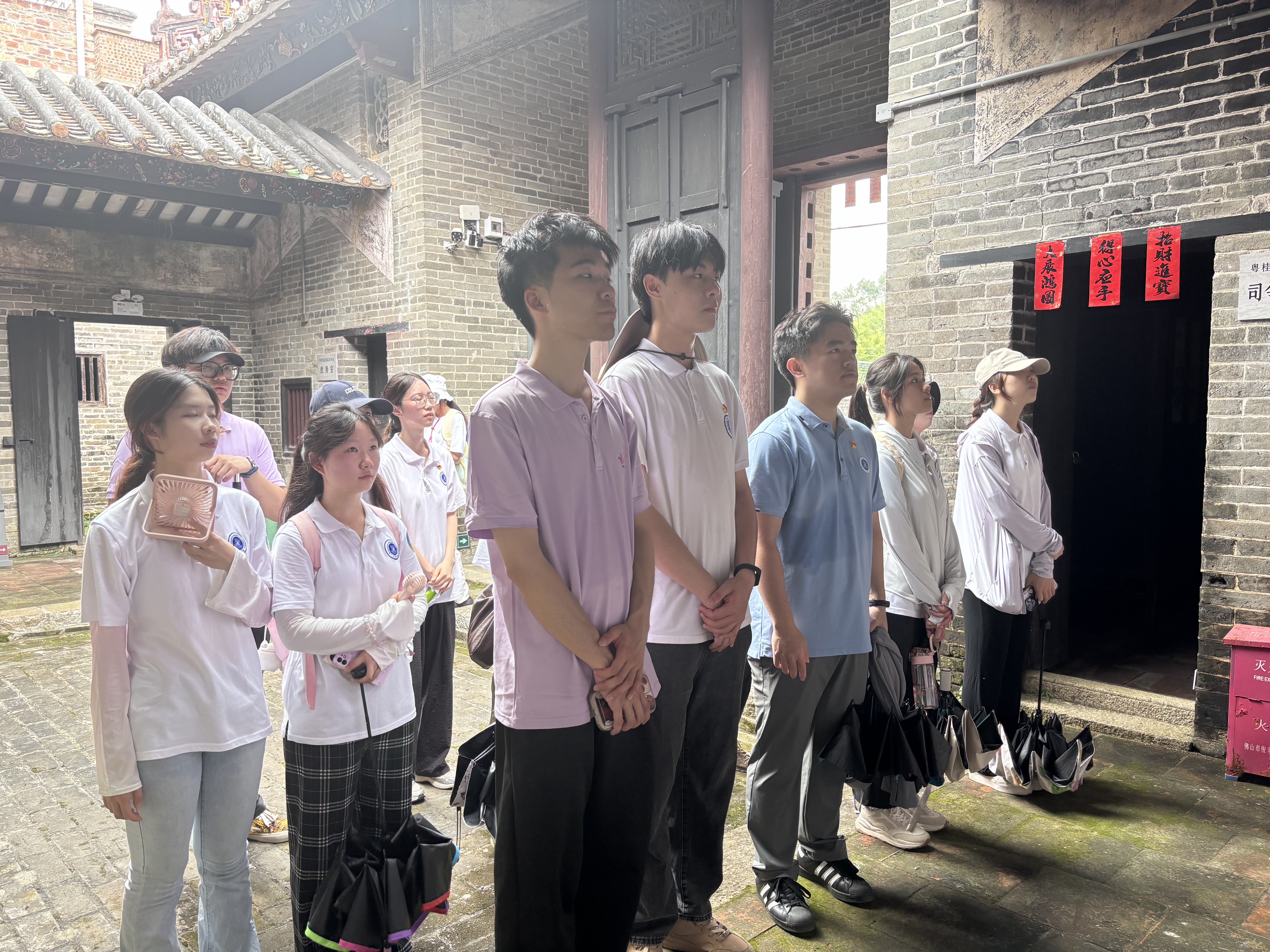 参观.jpg