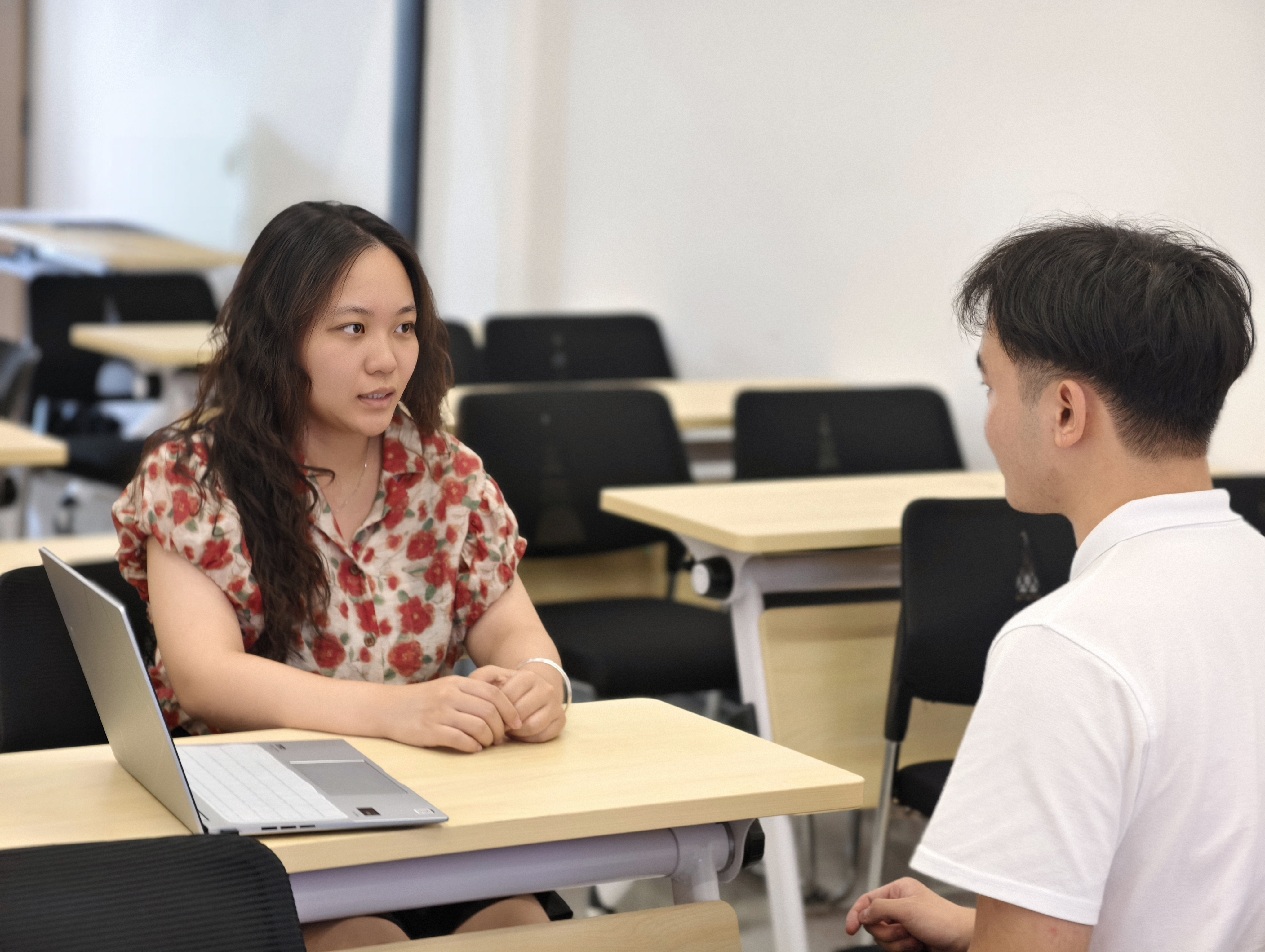 2社区工作人员专访.jpg